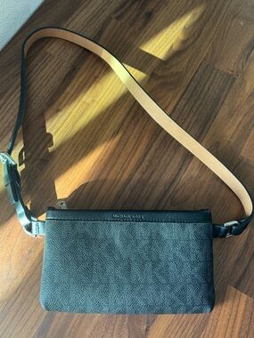 Michael Kors Leather Black Belt Bag - Like New